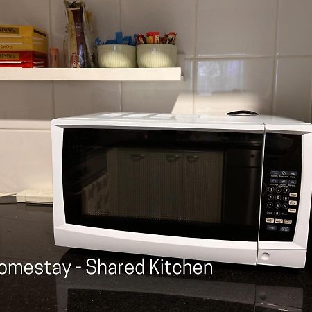 Homestay - Yarra River Boulevard - Private Room Melbourne Ngoại thất bức ảnh